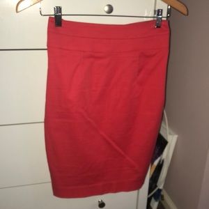Bebe body con pencil skirt